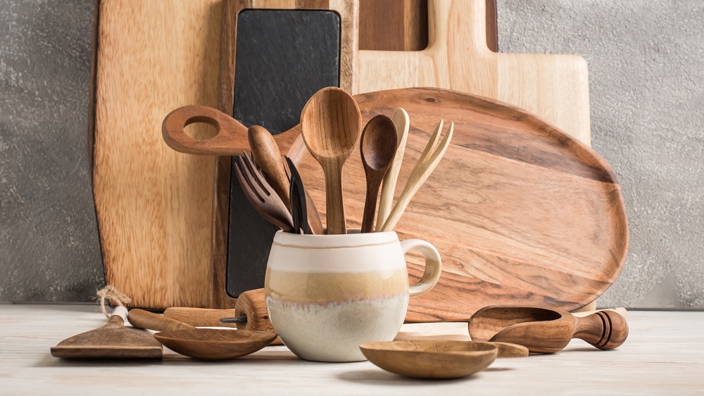 Why You Should Buy Wooden Utensils