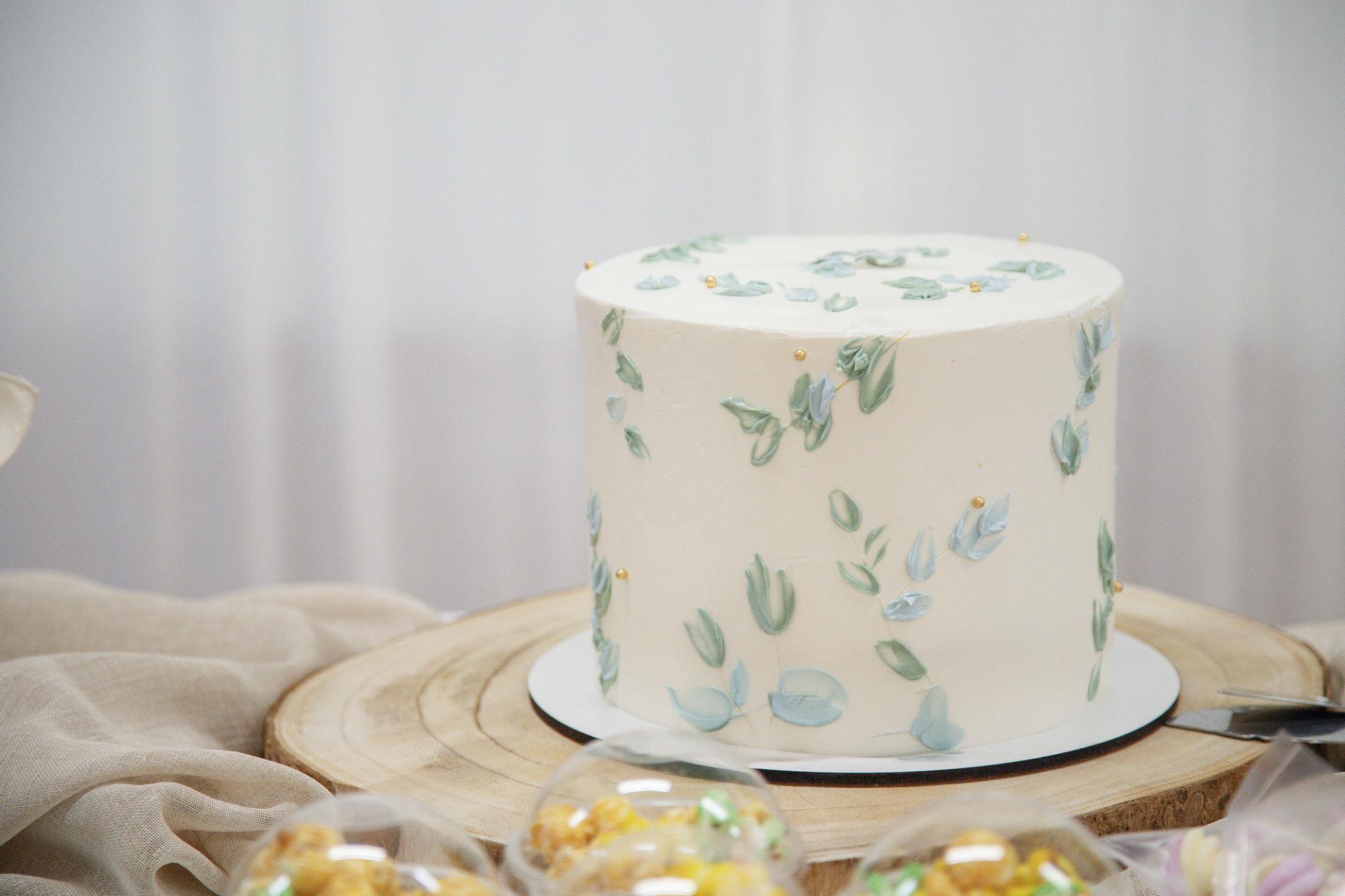 Trending Cake Designs That Are Dominating Celebrations